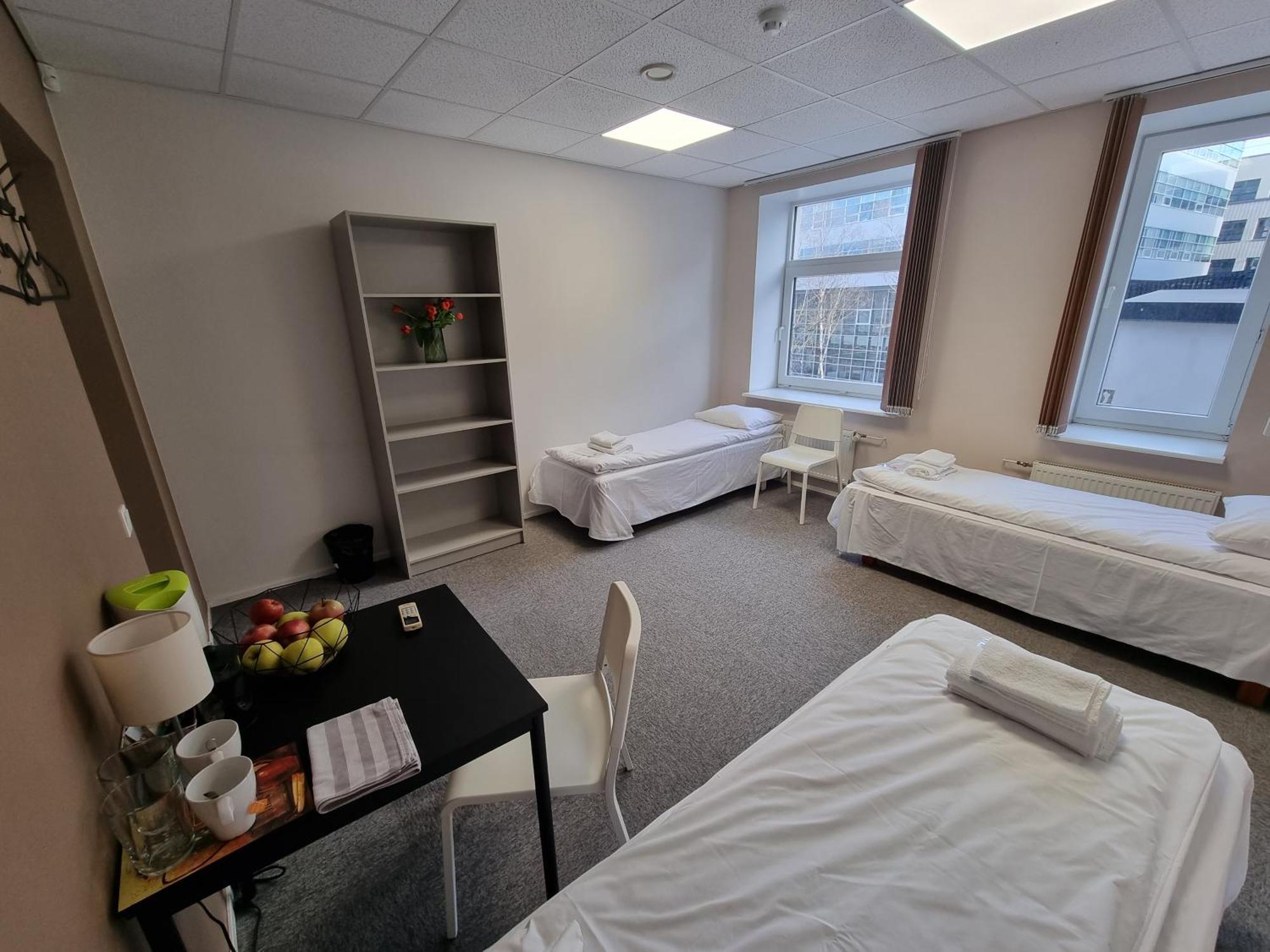 Room Near City Center Harbour 塔林 外观 照片