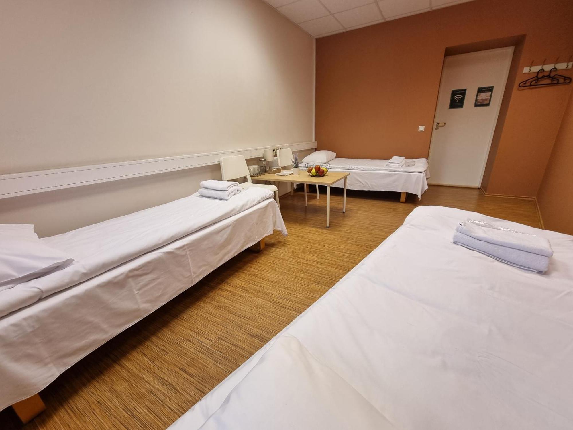 Room Near City Center Harbour 塔林 外观 照片