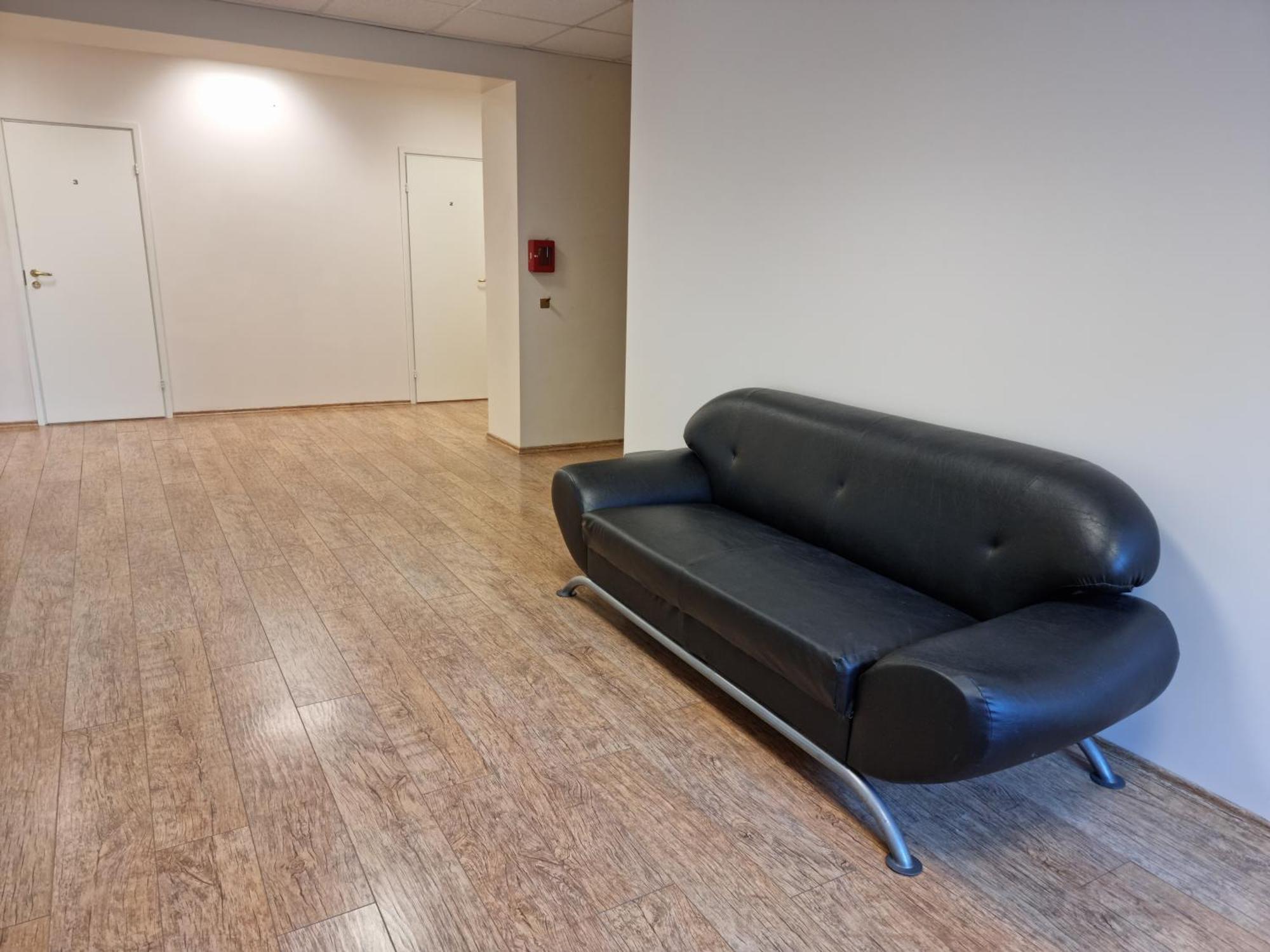 Room Near City Center Harbour 塔林 外观 照片